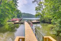 11 Mi to Chimney Rock! All-Season Family Escape - Chambres d'hôtes Mill Spring
