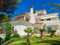 Villa Lucija - B&B