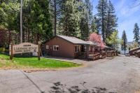 Cozy Lakeside Cabin-Lake Almanor-BoatRamp-Pets-Fun - B&B Westwood