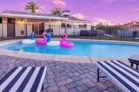Chic Scottsdale Escape with Pool - B&B