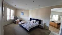 Spacious Serene Luxury Retreat - Chambres d’hôtes Narre Warren South