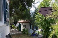 Mobile Home in Cres near Pebble Beach - B&B