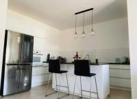 SABLETT Hadera - Room With private shower and WC in Elie Home - Bed and Breakfast Hadera