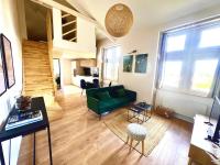 Le Cocon du Mont'Anay - Bed and Breakfast Montanay