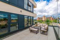 Leeds - Penthouse Vibes, Roof Terrace 3 Bed sleeps 6 - Chambres d'hôtes Leeds