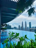 Eaton Suites KL By Luna - B&B