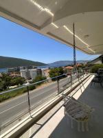 Deluxe Apartment 2-rooms - Bed and Breakfast Herceg Novi