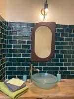 Camera Familiare con Vista Giardino