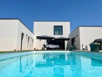 Villa d'architecte - Piscine - Plage - B&B Le Bernard