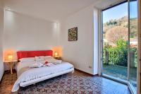 One-Bedroom Apartment with Terrace