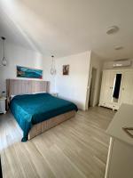 Casa Elaria - B&B Sviniţa