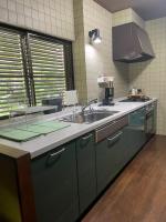 庭付き和モダン平屋の一棟貸し 居庵 iori-ori 小さな森に住む - Chambres d’hôtes Shiigi