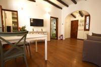 Serpenti Holiday House - B&B Roma