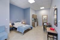 Habitación Triple con vistas a la piscina