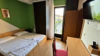 Economy Quadruple Room