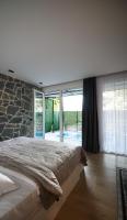 Riverside View Jacuzzi&Halal Suite - Bed and Breakfast Shkodër