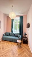 Tuwima Apart Pink by DreamAp - B&B