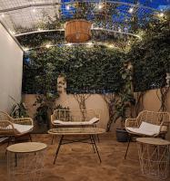 Arda Beachside Living - B&B Durazzo