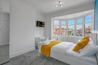 Luxury 5-bedroom home in Newcastle - Bed and Breakfast Longbenton