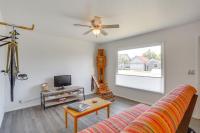 11 Mi to Arcata Bay Home with Garden in Blue Lake! - Ferienwohnung Blue Lake
