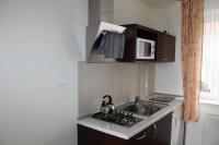 Estudio con balcón