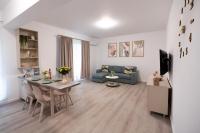 Soni Exclusive Apartments 1218 Plaza with Private Parking & Self Check-in - B&B Bucarest