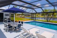 N&M Beach House Port Charlotte - B&B Port Charlotte