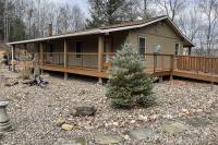 The Retreat by On Cue Properties - B&B Eads Mill