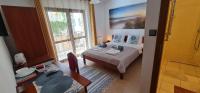 Habitación Doble con baño privado y balcón