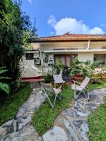 Nomads Hideaway A Garden Villa Homestay in Matara - B&B Matara