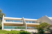 Spacious 2BR APT Panoramic Views Central Location - Hosted by CanStay - B&B Narrabundah