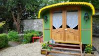 B&B Loches - Roulotte Mariposa - Bed and Breakfast Loches