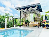 NEWEST VILLA IN TAGAYTAY with POOL and Basketball Court LMN PLACE - B&B