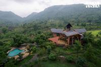 StayVista at Pranah - B&B Karjat