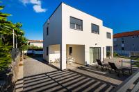 Three Seas - Bed and Breakfast Maslenica