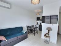 Loggia Verde -charming studio 450m from sea in a s - B&B Sérignan