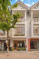 Serenity Villa - Near My Khe Beach & City Center by The Key - B&B Da Nang