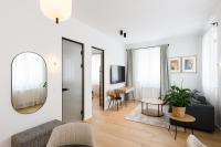 One-Bedroom Apartment with Balcony