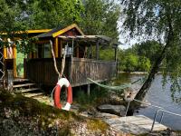 Lakehouse getaway with rowing boat - Ferienwohnung Lerum