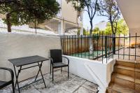 Spitatsi - Home with Yard - B&B Chionato