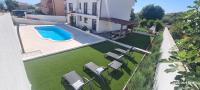 Apartman Ana with POOL - Chambres d’hôtes Preko