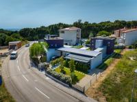 Villa Aselva with Pool near Kamenjak Nature Park - B&B Premantura