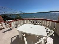 Villa M, ground floor Apartment for 4 persons - B&B Ljubač