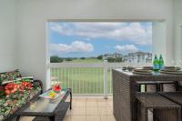 Condo w golf course view & balcony - Chambres d'hôtes Kissimmee