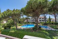Pool Apartment Vilamoura near Old Village - Chambres d’hôtes Quarteira