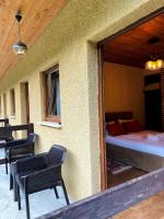 Tweepersoonskamer met Terras