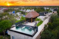 Two Level Penthouse w Rooftop Pool and Sunset - B&B Tulum