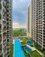 Luxury 1BR BayFront Staycation - Free Wi-Fi, Swimming POOL, Near Airport, MOA and PICC - B&B Manila