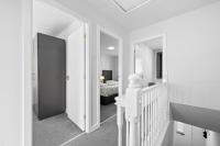 3BDR Gated parking near city centre - B&B