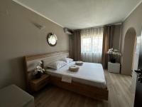 Kamer met Queensize Bed en Balkon